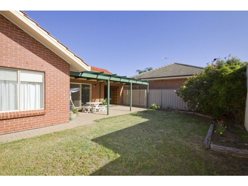 2/6 Albany Street, Grange SA 5022