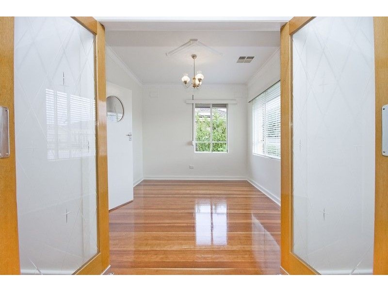 4 Minns Street West, Seaton SA 5023