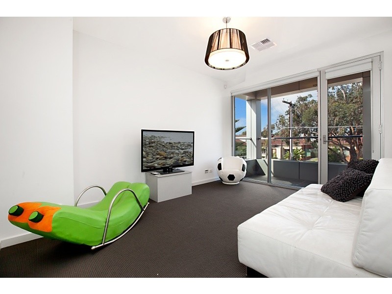 135A East Terrace, Henley Beach SA 5022