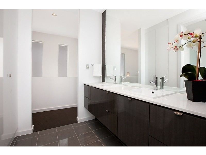 135A East Terrace, Henley Beach SA 5022