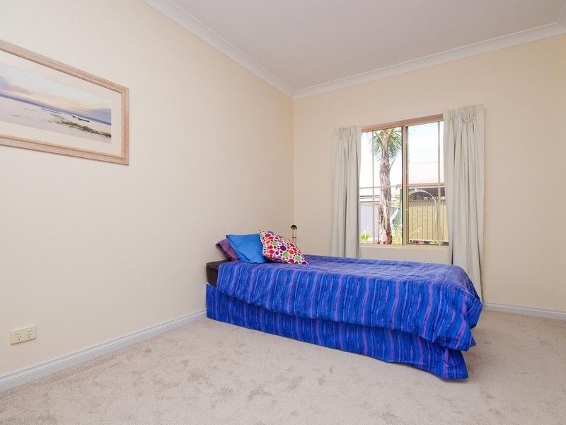 2/8 Albany Street, Grange SA 5022