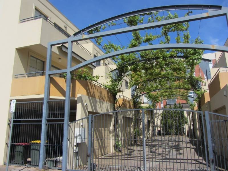 3 Farr Court, Adelaide SA 5000