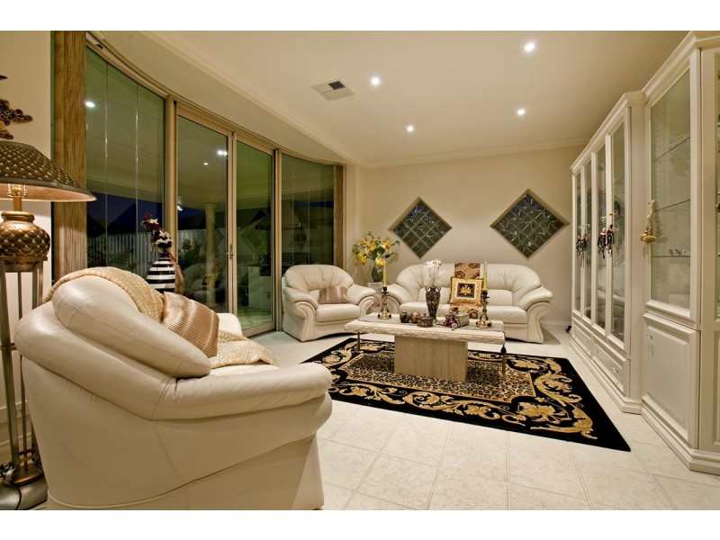 14 Leisure Court, Fulham Gardens SA 5024