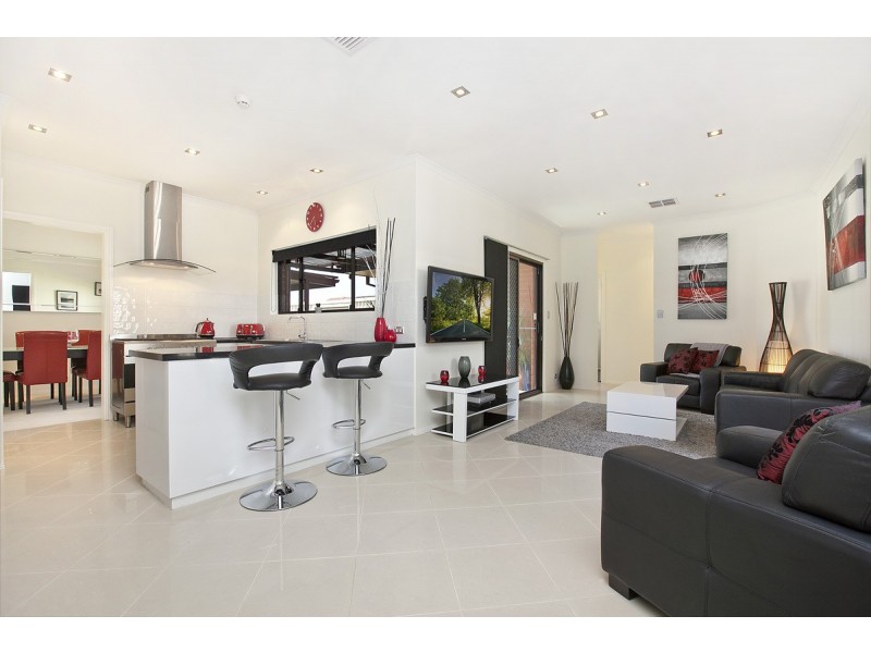 15 Lefkas Court, Seaton SA 5023