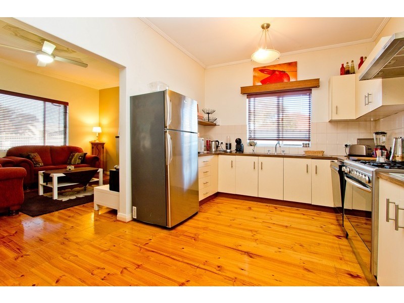 64 Ledger Road, Woodville South SA 5011