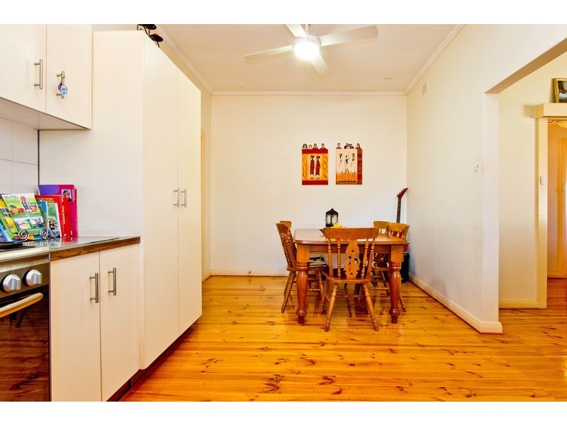 64 Ledger Road, Woodville South SA 5011