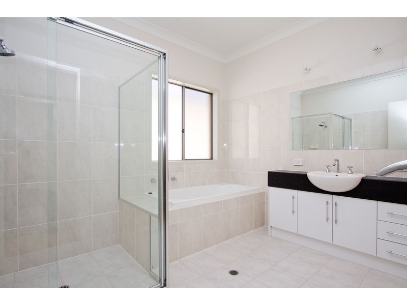 21 Mitton Avenue, Henley Beach SA 5022