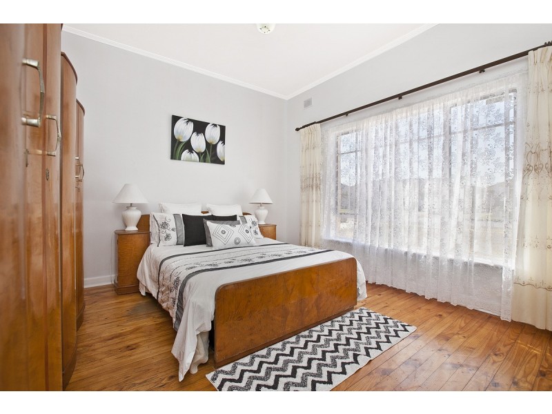 11 Rositano Avenue, Seaton SA 5023