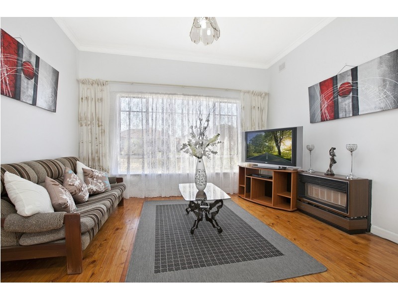 11 Rositano Avenue, Seaton SA 5023