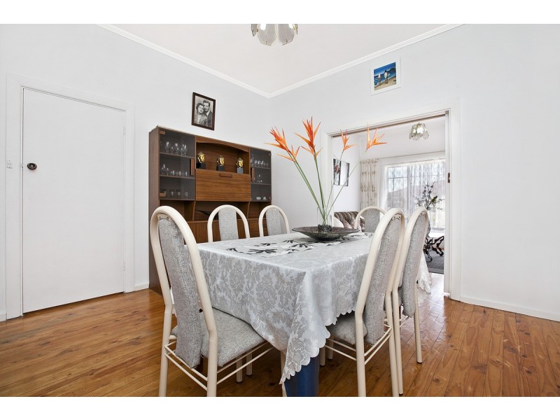 11 Rositano Avenue, Seaton SA 5023