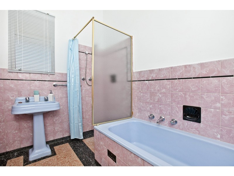 11 Rositano Avenue, Seaton SA 5023