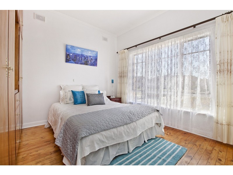 11 Rositano Avenue, Seaton SA 5023