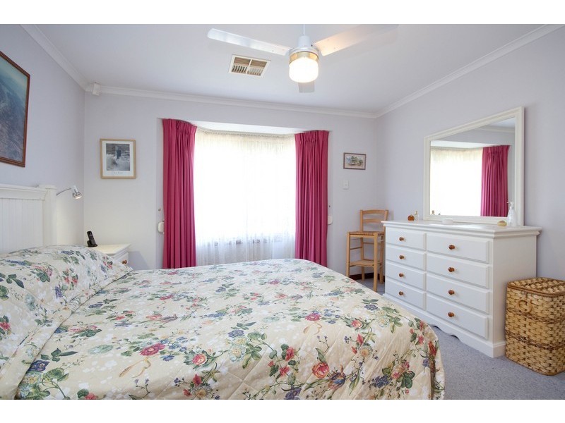 50 Halsey Road, Fulham SA 5024