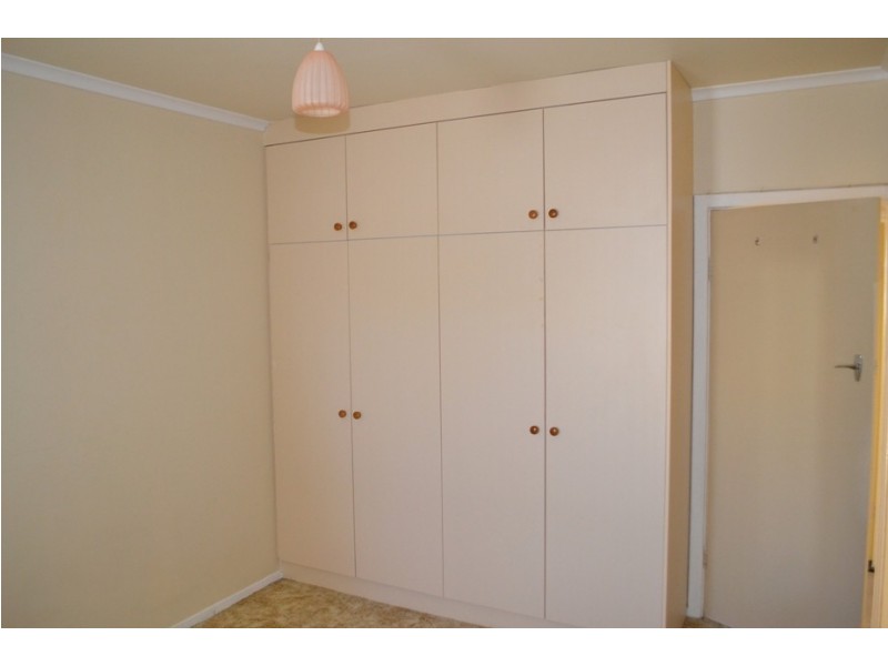 4/4 Barry Street, Henley Beach SA 5022