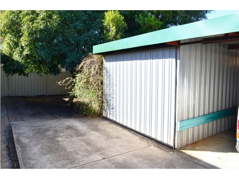 4/4 Barry Street, Henley Beach SA 5022