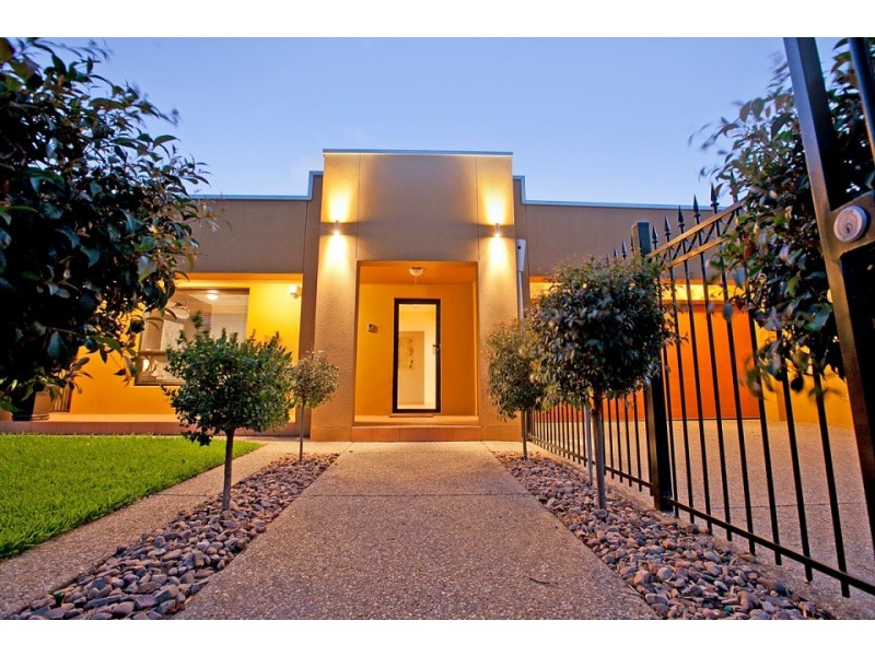 10 Olive Street, Seaton SA 5023