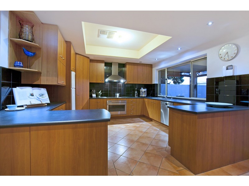 10 Olive Street, Seaton SA 5023