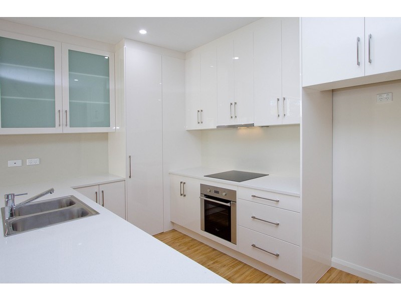 6 Fleetwood Crescent, Henley Beach SA 5022