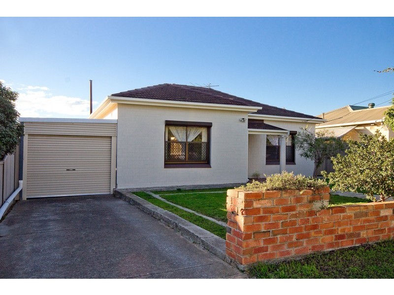 66 Beach Street, Grange SA 5022