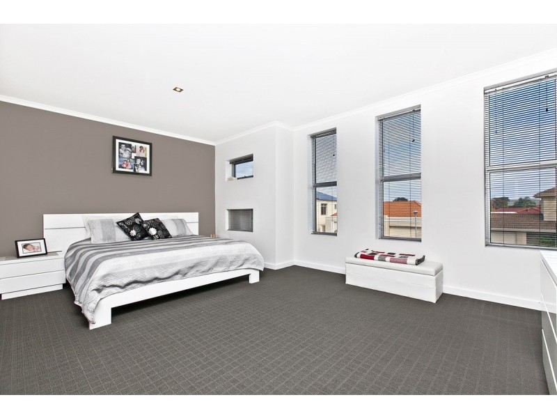 19 Stephen Terrace, Grange SA 5022
