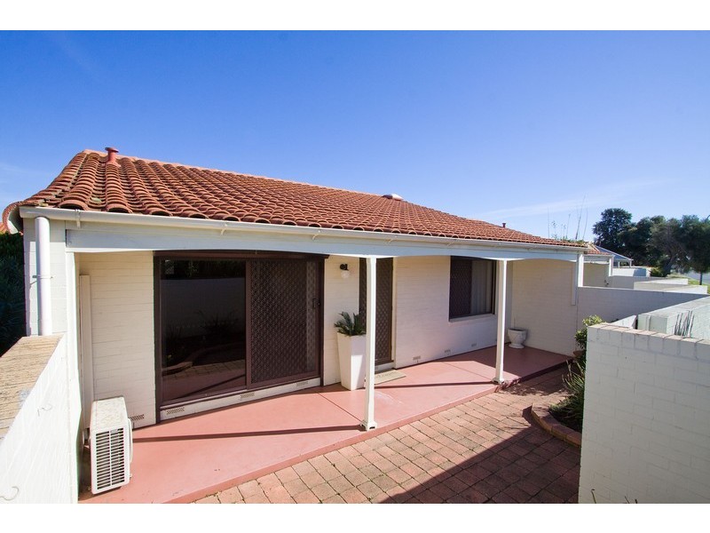 8/274 Sportsmans Drive, West Lakes SA 5021