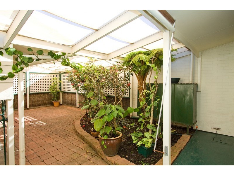 8/274 Sportsmans Drive, West Lakes SA 5021