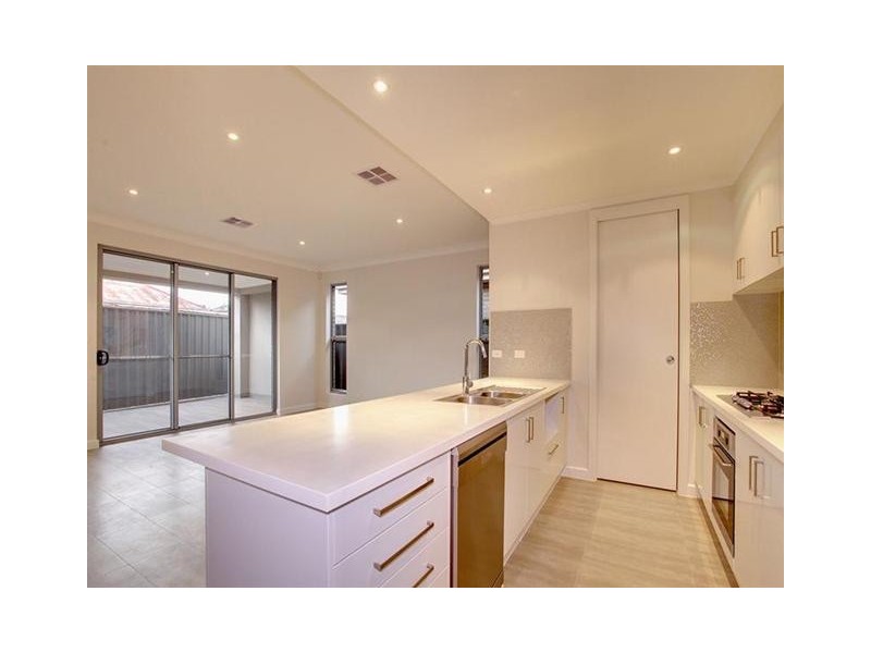 1 White Terrace, Fulham Gardens SA 5024