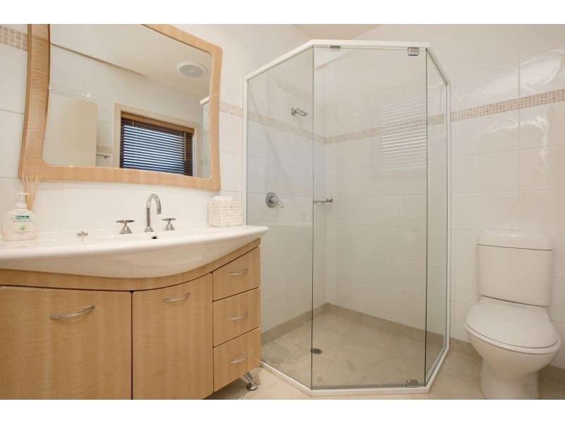 543 Esplanade (Enter from Fort St), Grange SA 5022