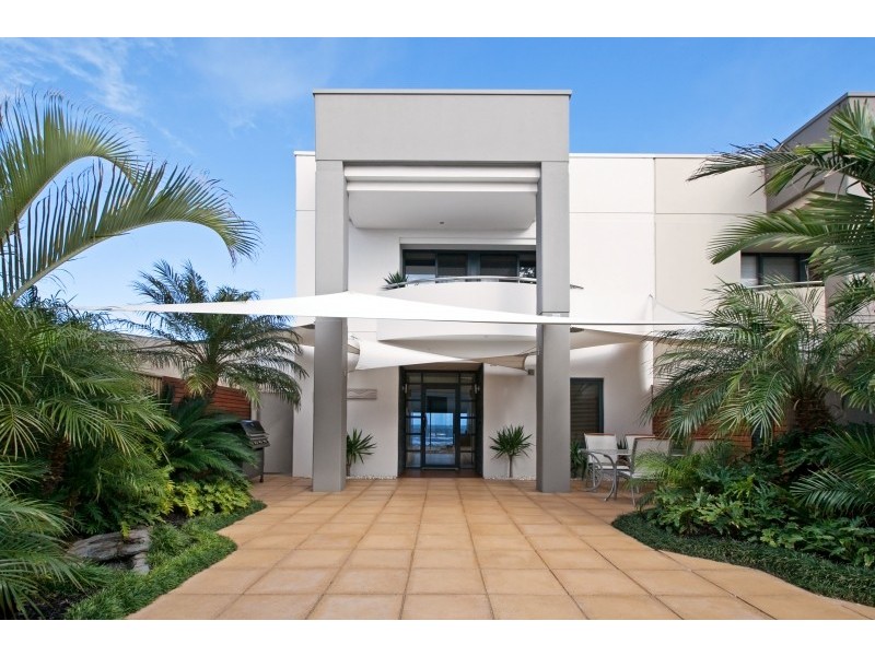 543 Esplanade (Enter from Fort St), Grange SA 5022