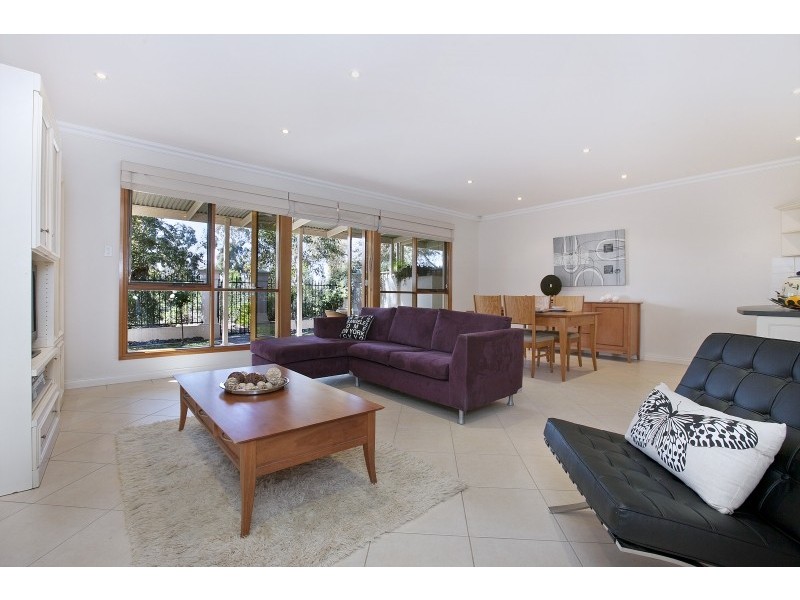 1/19 Simmons Crescent, Flinders Park SA 5025