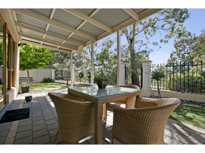 1/19 Simmons Crescent, Flinders Park SA 5025