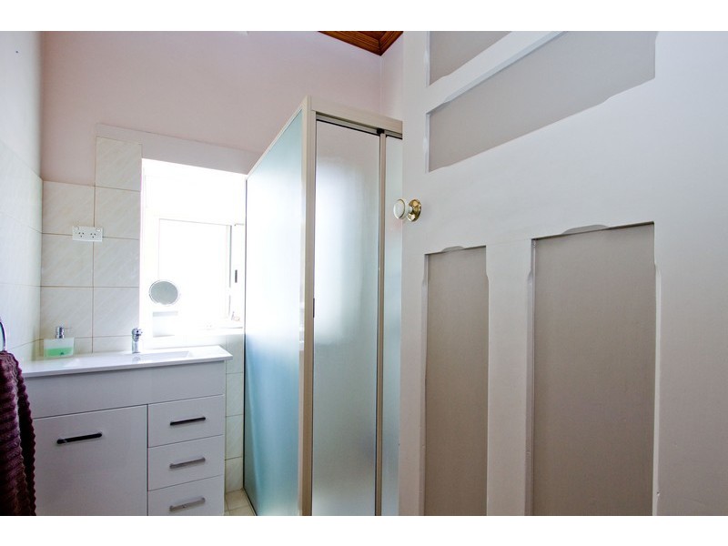 49 Findon Road(cnr Glengarry St), Woodville South SA 5011