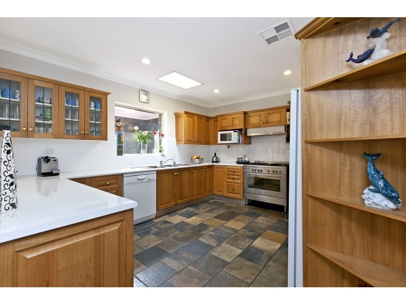 8 Charlotte Terrace, Grange SA 5022