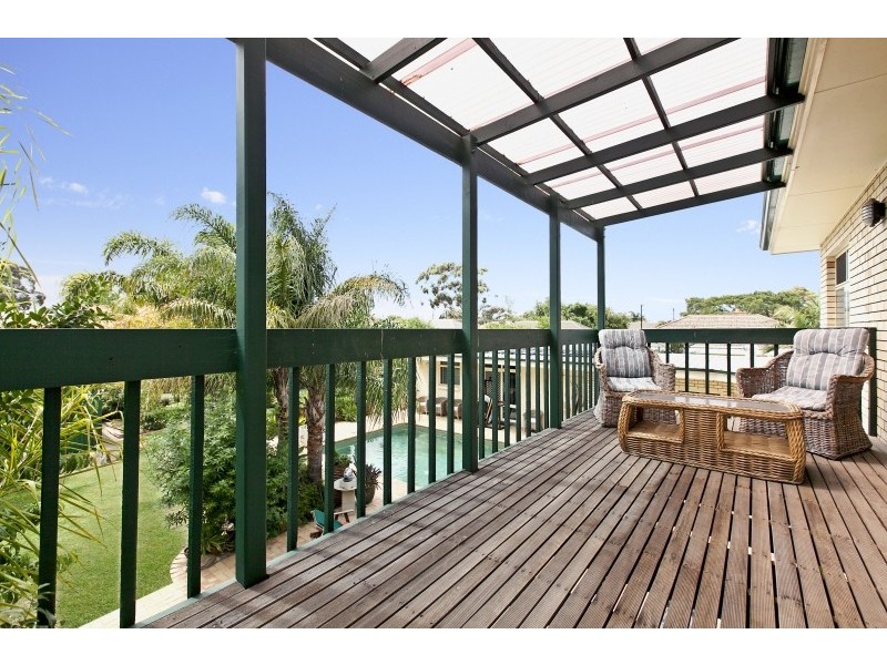 8 Charlotte Terrace, Grange SA 5022