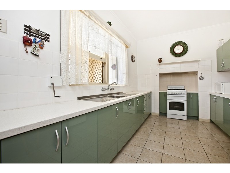 13A Victoria Street, Albert Park SA 5014