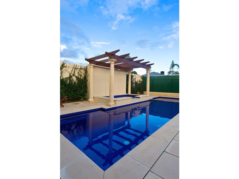 28 High Street, Grange SA 5022