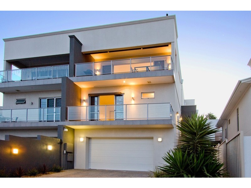 69A Military Road, Tennyson SA 5022