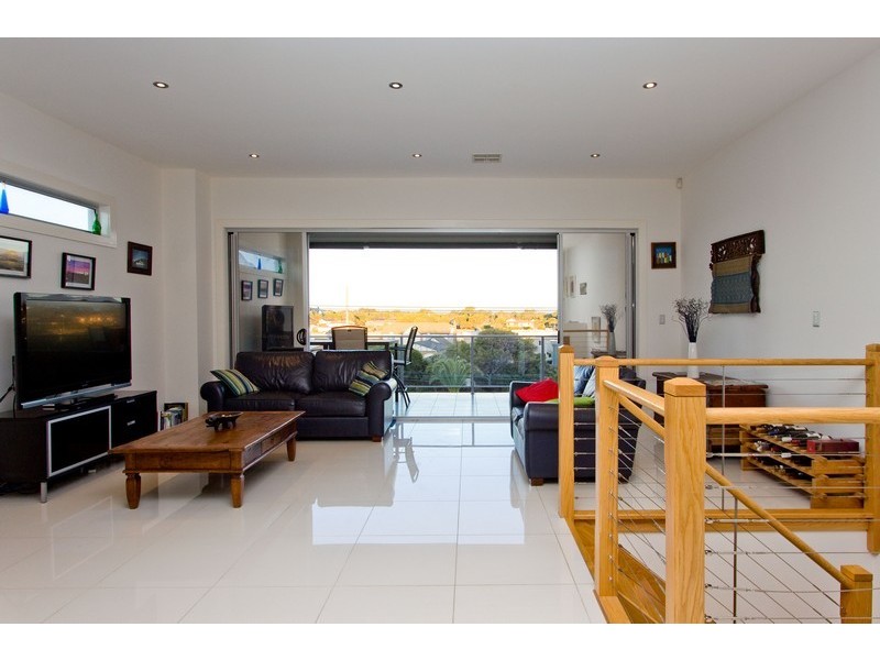 69A Military Road, Tennyson SA 5022