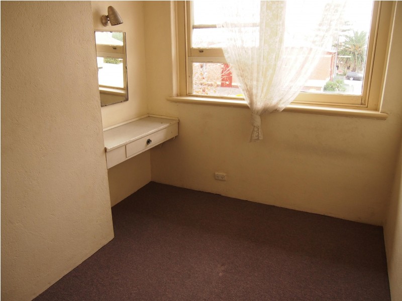 8/374 Seaview Road, Henley Beach SA 5022