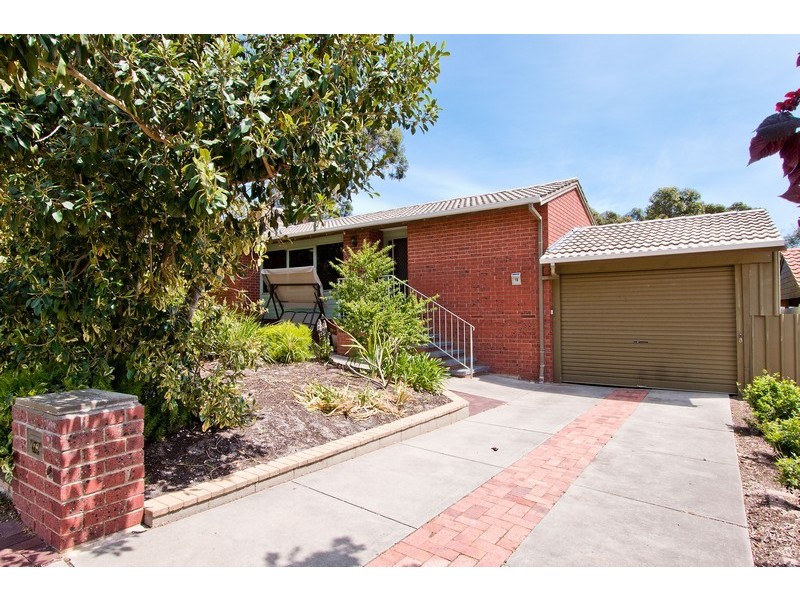 18 Pennant Street, Aberfoyle Park SA 5159