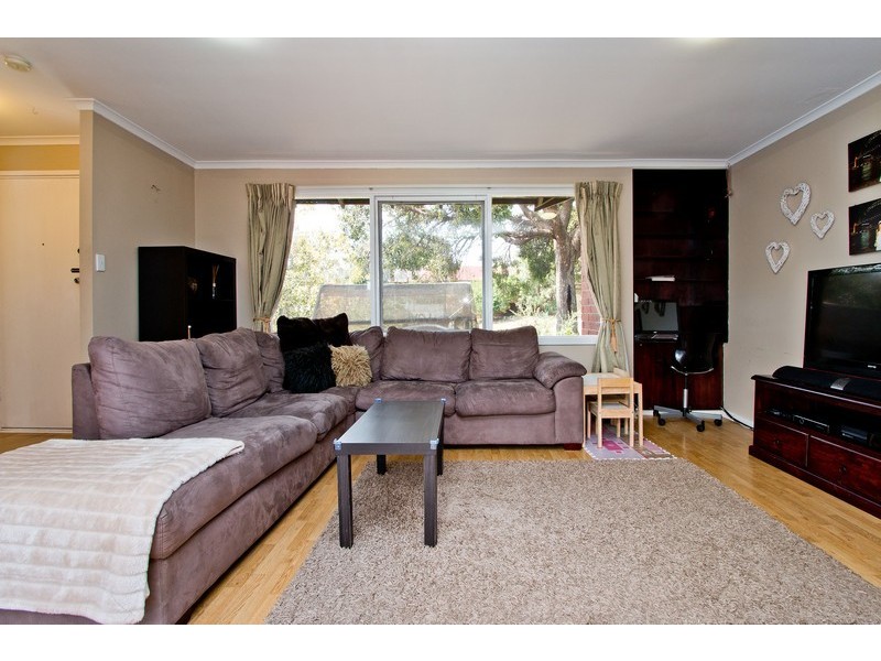 18 Pennant Street, Aberfoyle Park SA 5159