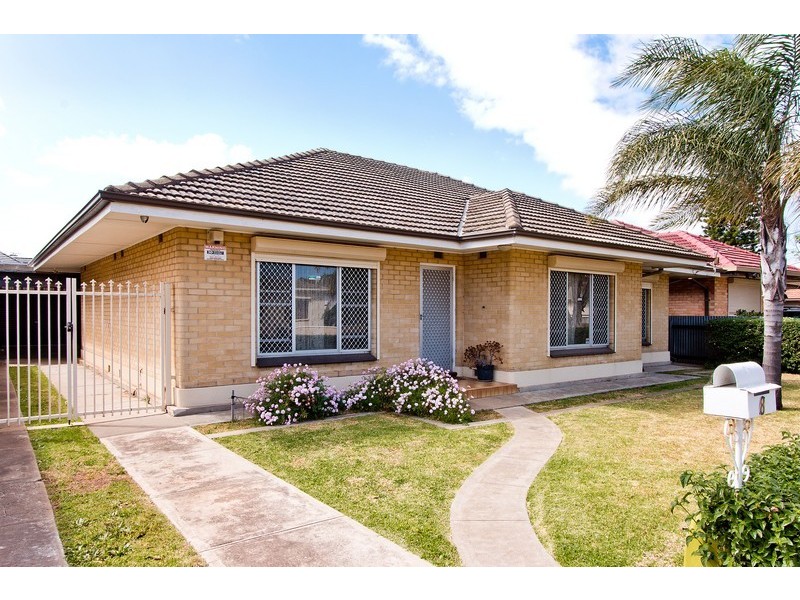 8 Buchan Street, Seaton SA 5023