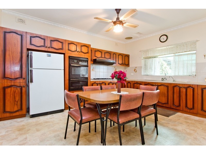 8 Buchan Street, Seaton SA 5023