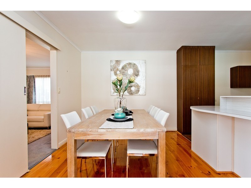 11 Stanley Avenue, Fulham Gardens SA 5024