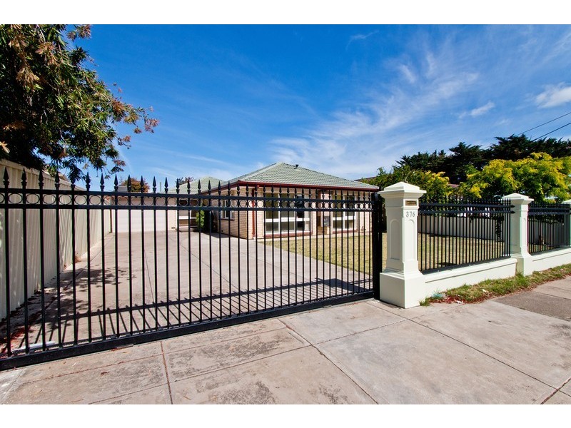 376 Tapleys Hill Road, Seaton SA 5023