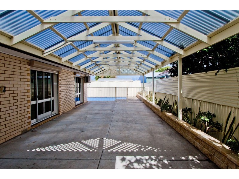 376 Tapleys Hill Road, Seaton SA 5023