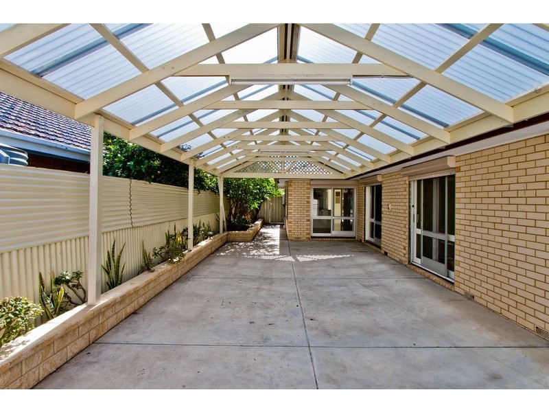 376 Tapleys Hill Road, Seaton SA 5023