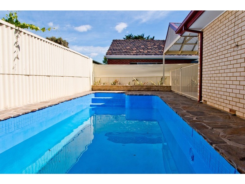 376 Tapleys Hill Road, Seaton SA 5023