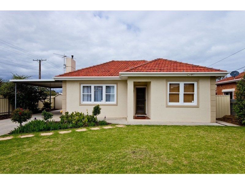 64 Mitchell Street East, Seaton SA 5023