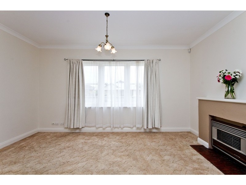 64 Mitchell Street East, Seaton SA 5023